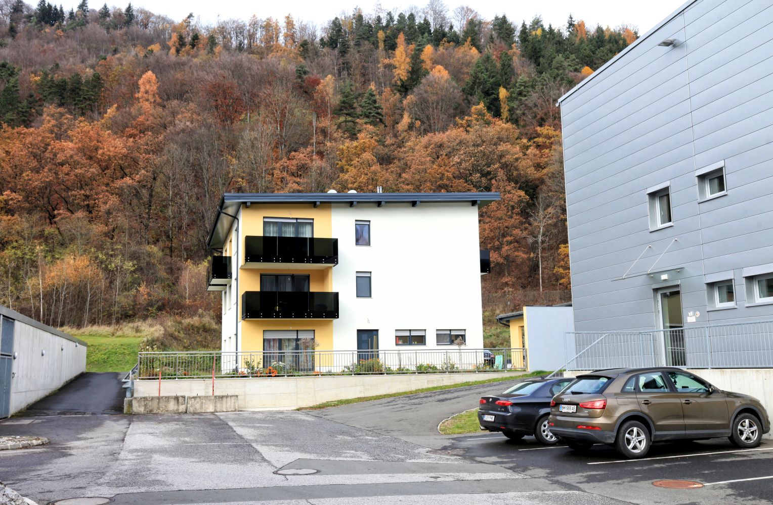 Haus Hurem exterior images.